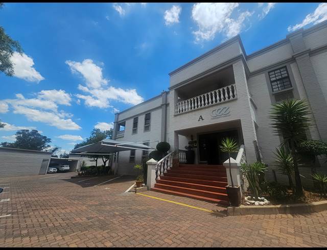 710M² WAREHOUSE SOLD IN EASTGATE